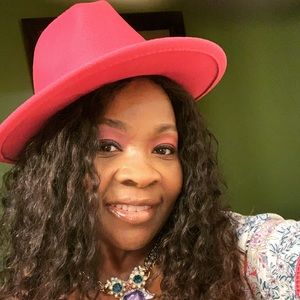 Meet your Posher, Harriet